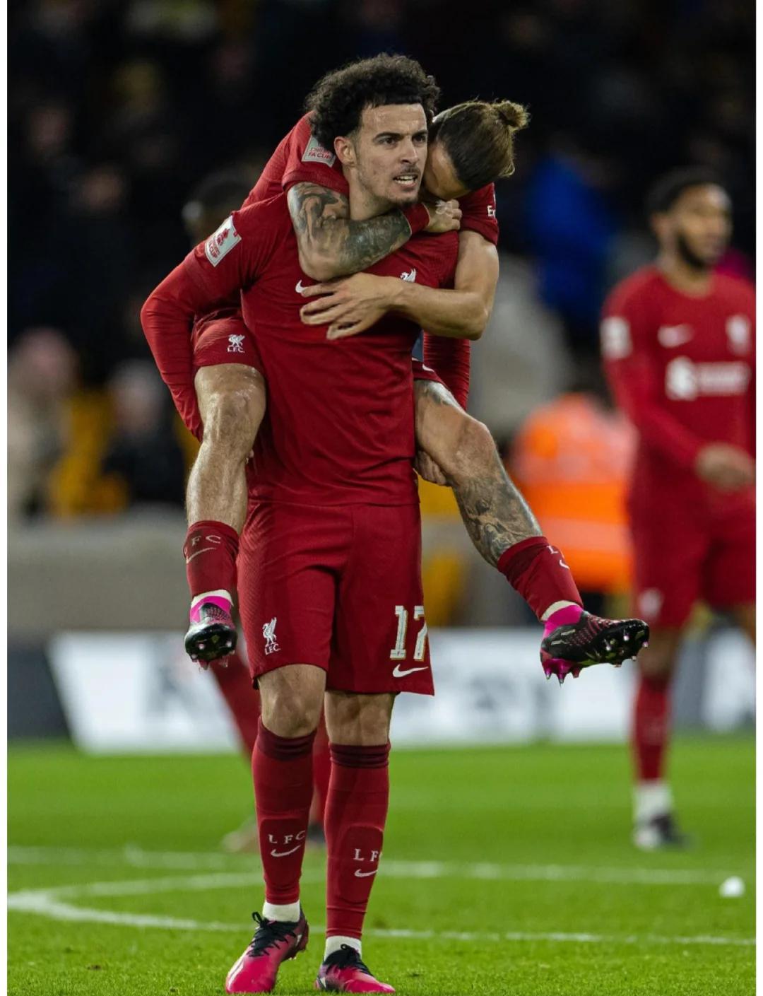 九游官网-包含冲刺阶段利物浦再遭质疑——足总杯节点到来，更衣室稳定，球队文化再被提及的词条